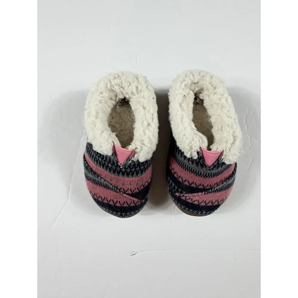 TOMS Baby Pink Navy Fair Isle Faux Fur Lined Crib slippers Shoes Size 2 Infant